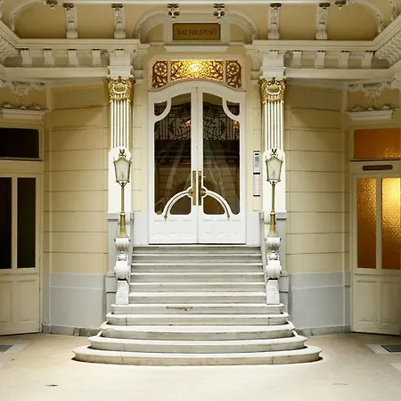 Maverick Апарт-отель