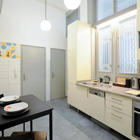 Hotel apartamentowy Maverick Budapeszt